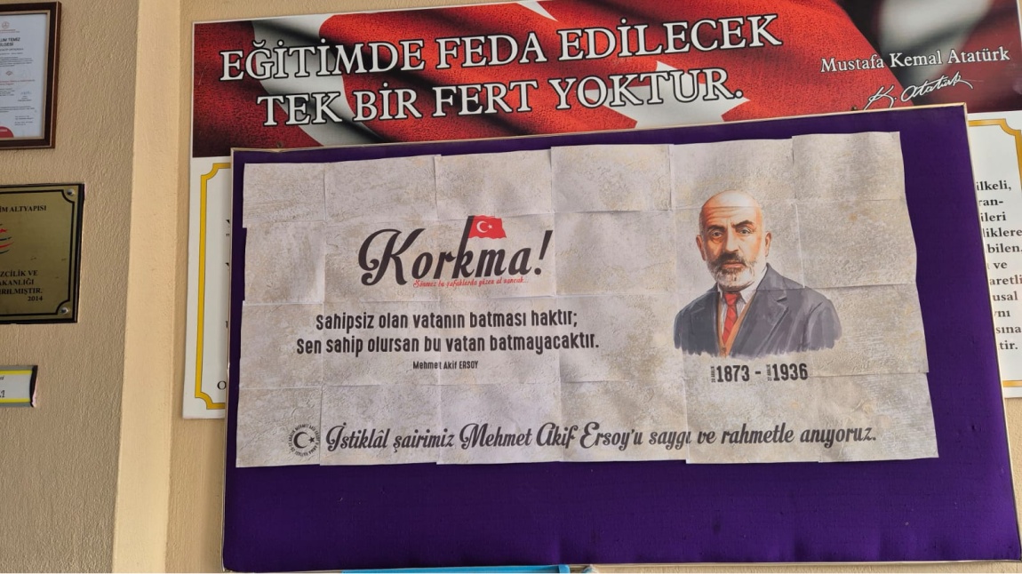 MEHMET AKİF ERSOY'U ANMA GÜNÜ